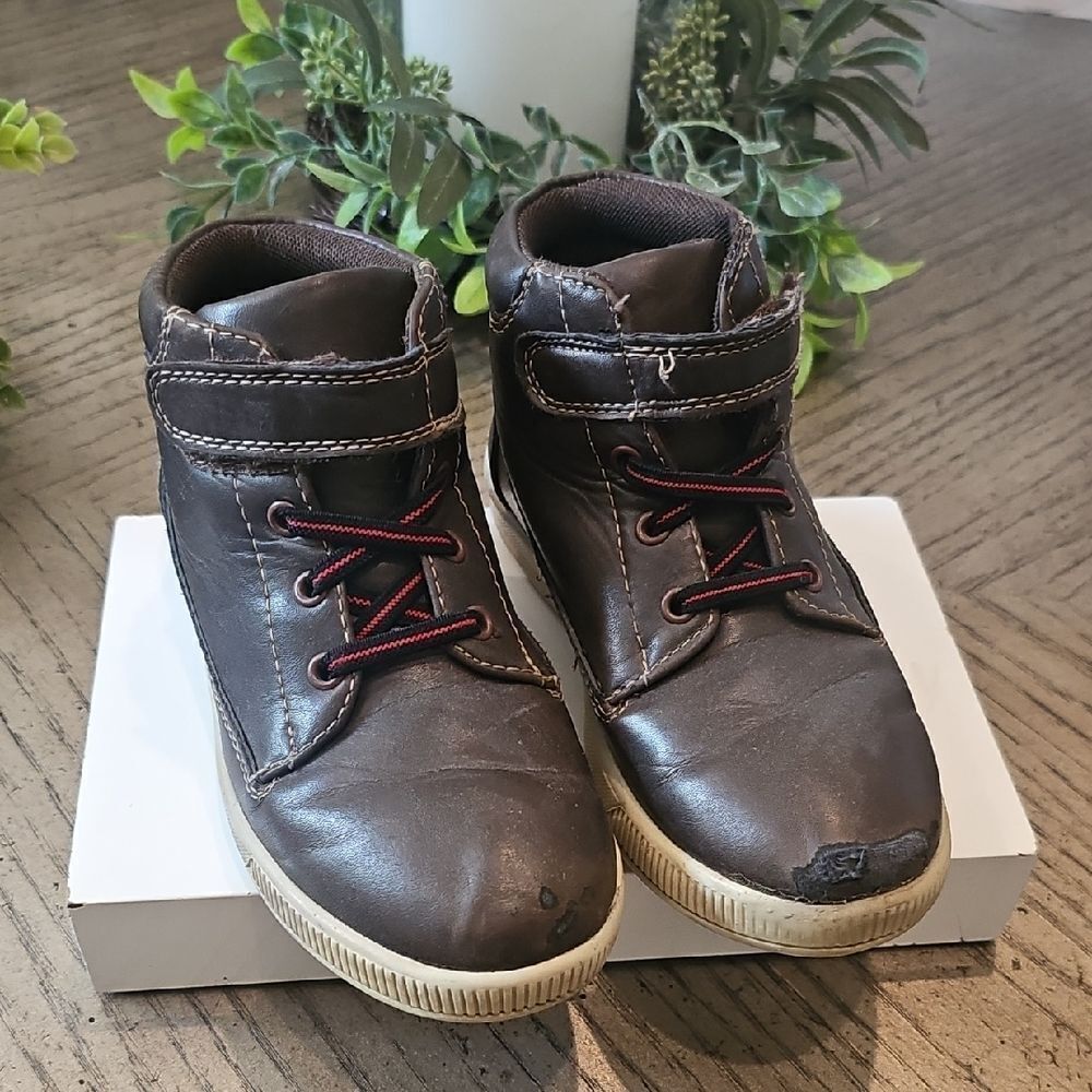 Brown Deer Stag Boots Size 13.5